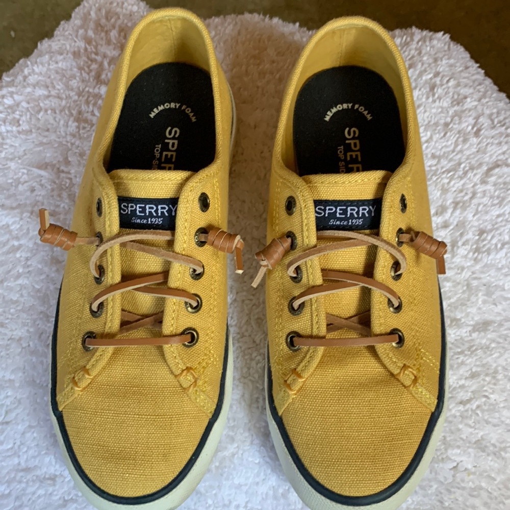 Sperry memory foam top-slider